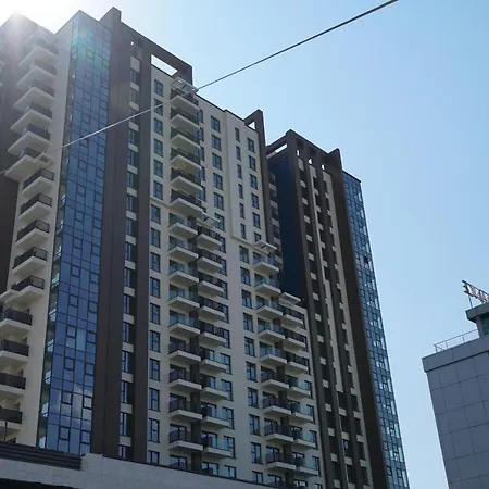 Apartment Diamond 72 , - Center, Diamond Residences, Free Parking *