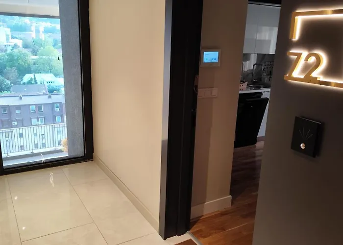 Diamond 72 , - Center, Diamond Residences, Free Parking * Szkopje