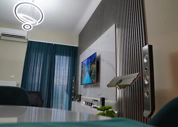 Diamond 72 , - Center, Diamond Residences, Free Parking *