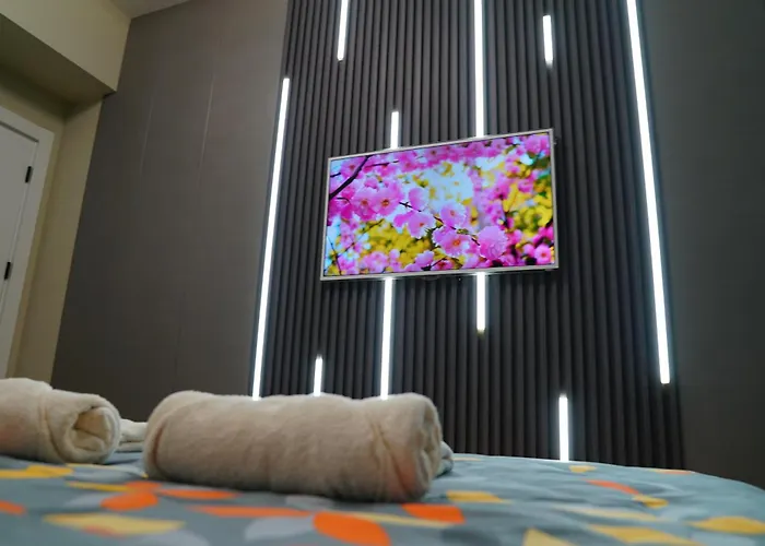 Diamond 72 , - Center, Diamond Residences, Free Parking *