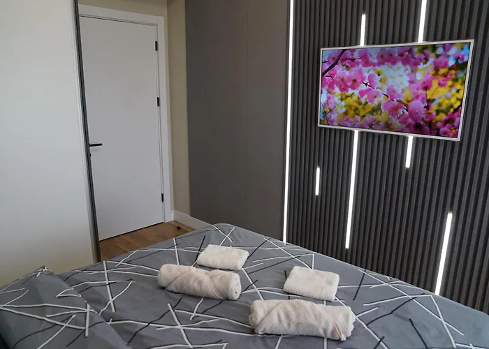 Diamond 72 , - Center, Diamond Residences, Free Parking Apartman Szkopje